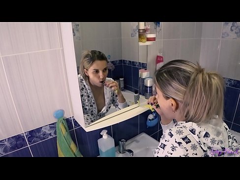 ❤️ Hack ak jenn nan pijama fini oral kom nan bourik - Letty nwa Pornografi Larisi nan nou ❌️❤